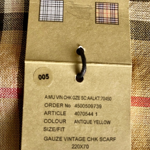 Burberry Vintage Check Wool Silk Scarf, BNWT - Picture 5 of 8